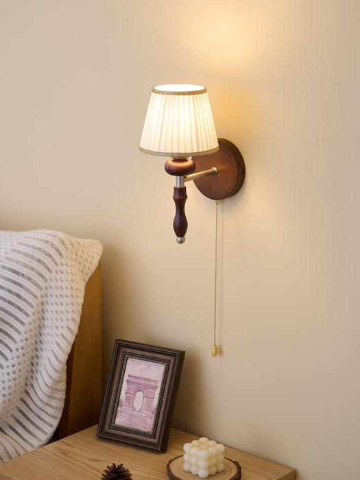 Clarendon Wall Lamp - Vakkerlight