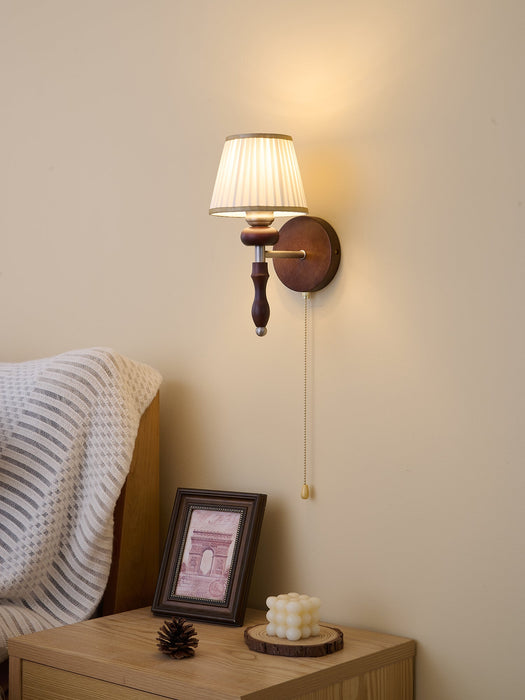 Clarendon Wall Lamp - Vakkerlight