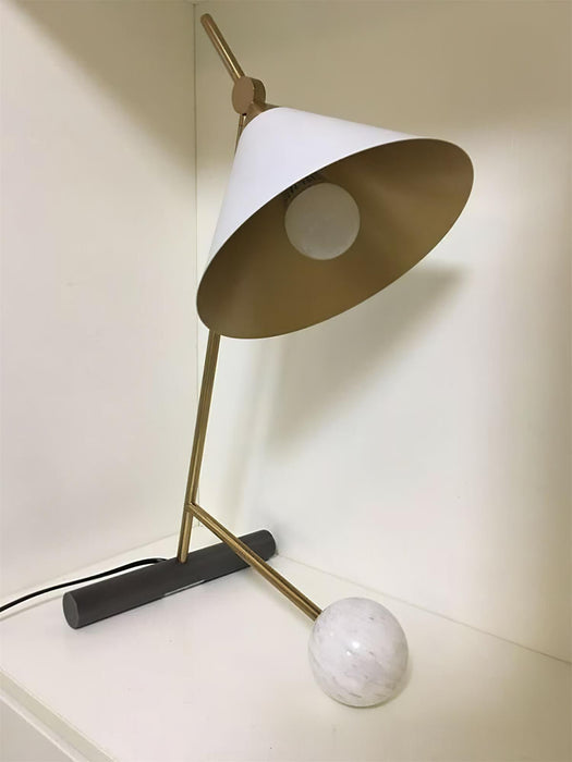 Cleo Table Lamp - DWHOME