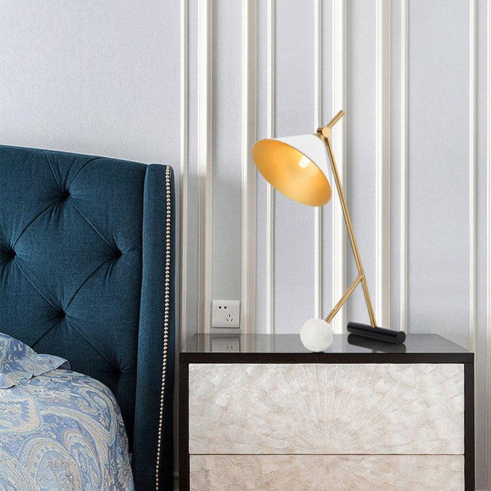 Cleo Table Lamp - DWHOME