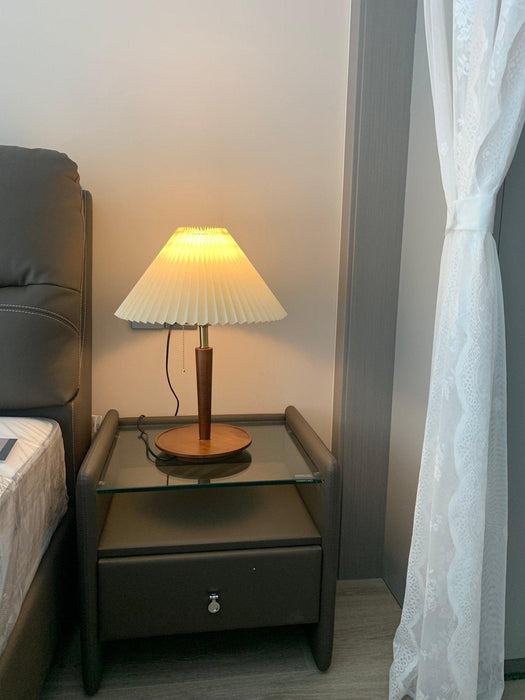 Cone Pleated Fabric Table Lamp-DWHOME