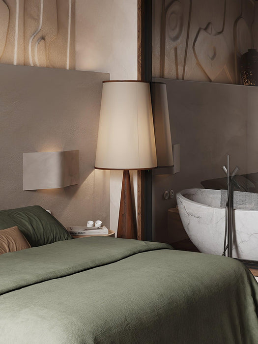 Faux Wood Conical Floor Lamp - DWHOME