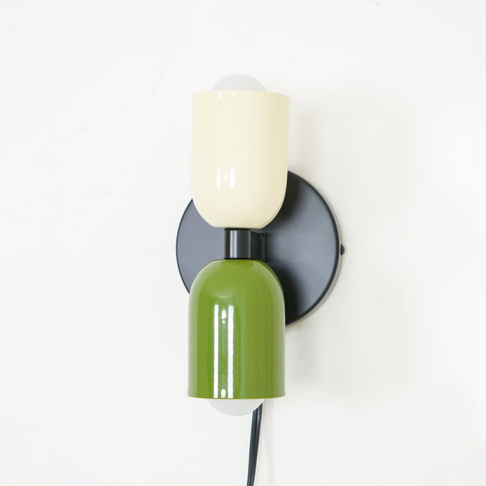 Couleur Double Plug In Wall Lamp-DWHOME