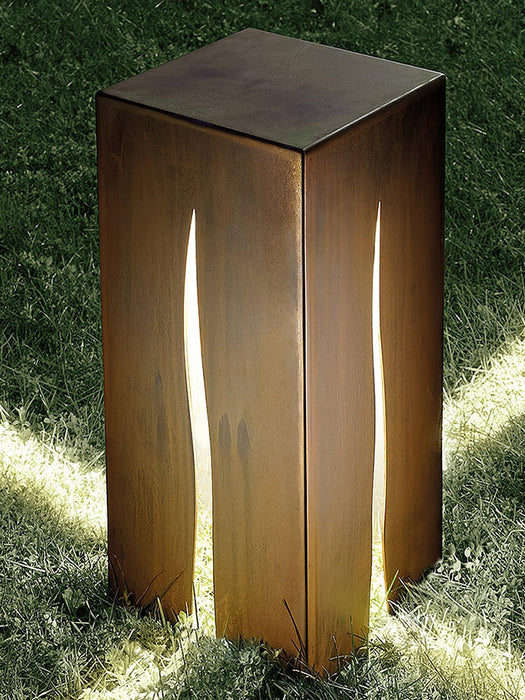 Crack Cube Outdoor Light-DWHOME