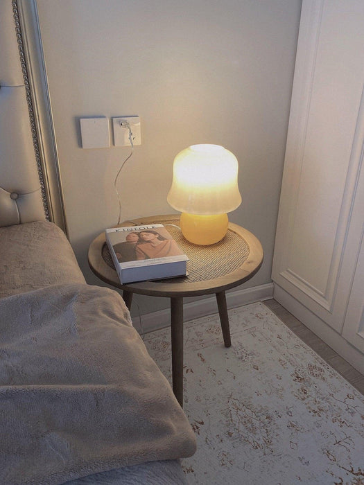 Creamy Mushroom Table Lamp - DWHOME