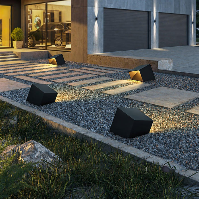 Cube Garden Outdoor Light-DWHOME