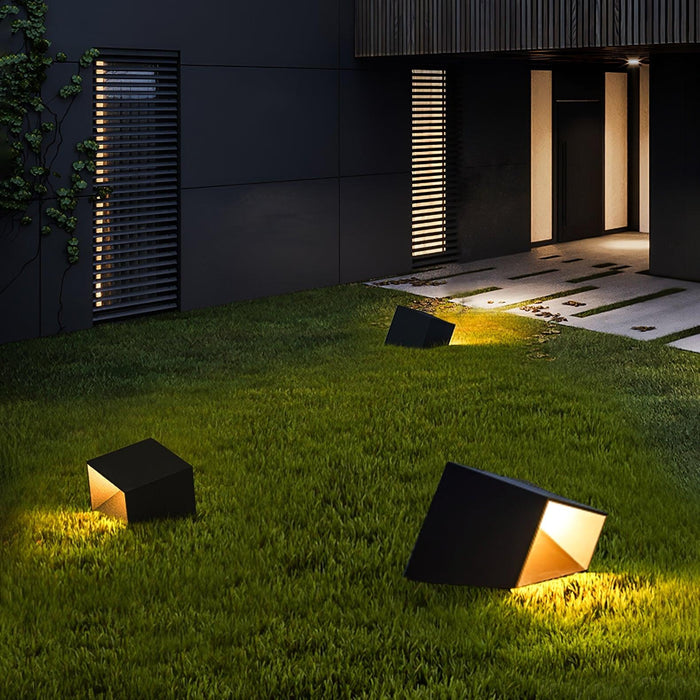 Cube Garden Solar Outdoor Light-DWHOME