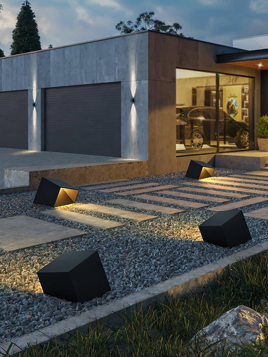Cube Garden Solar Outdoor Light-DWHOME