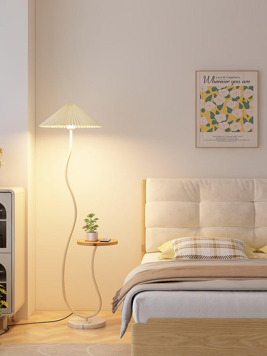 Curvatura Floor Lamp-DWHOME