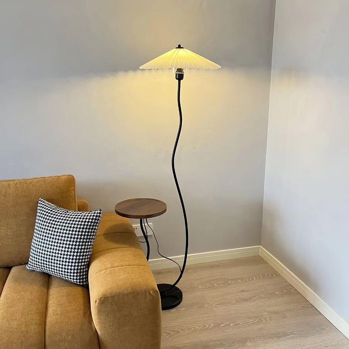 Curvatura Floor Lamp-DWHOME