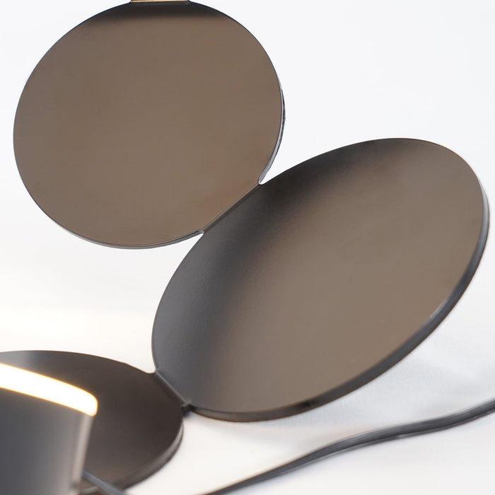 Cut Table Lamp - DWHOME