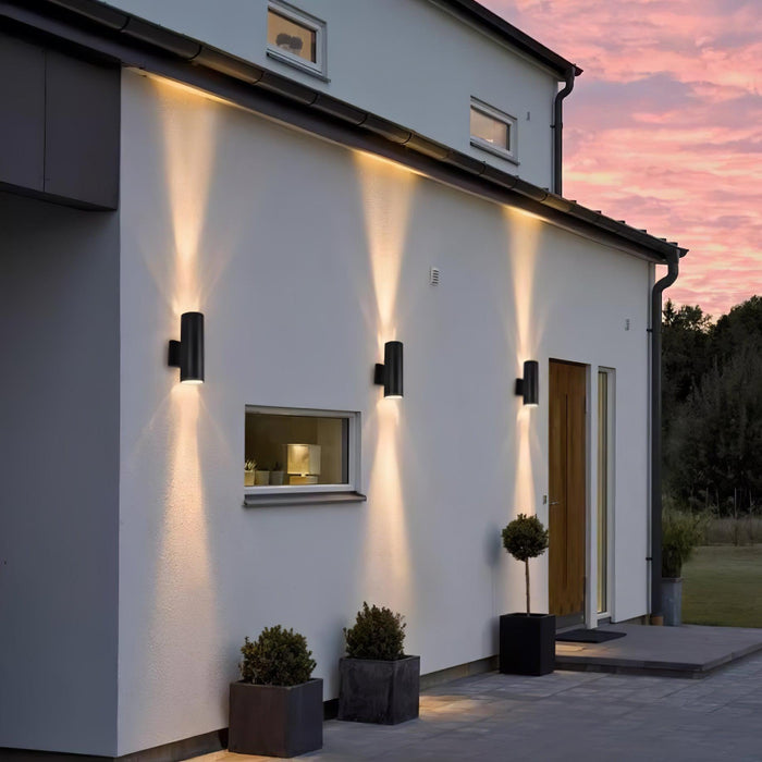 Cylindrical Outdoor Wall Light-DWHOME