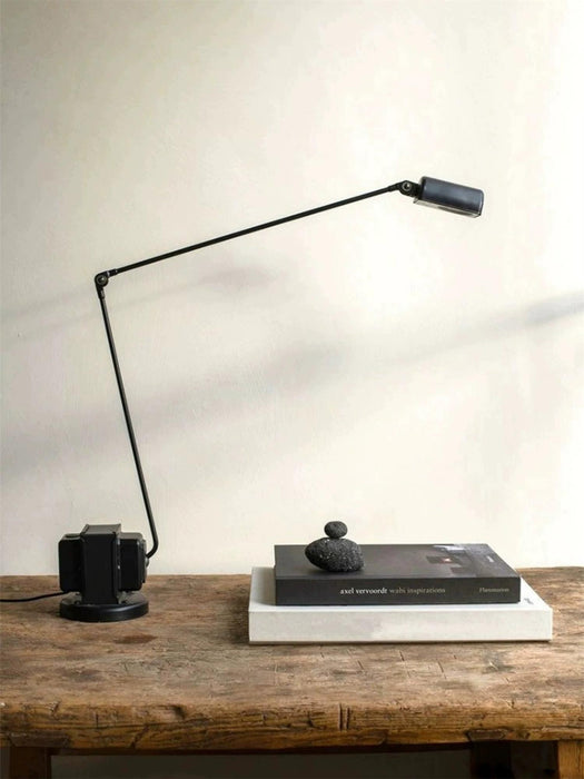 Dynamo Table Lamp - DWHOME