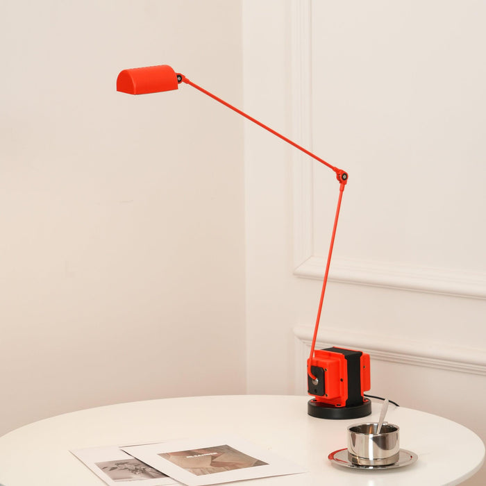 Dynamo Table Lamp - DWHOME