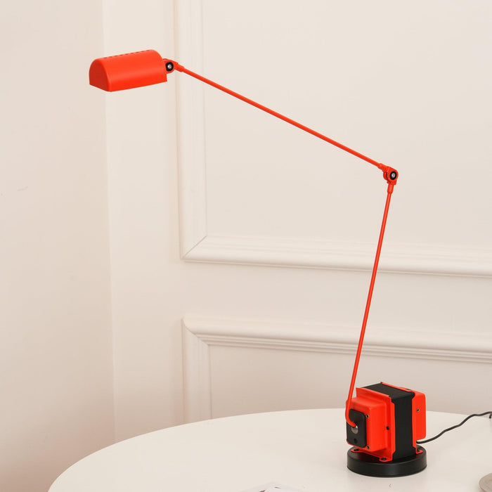 Dynamo Table Lamp - DWHOME