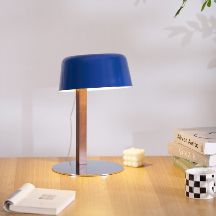 Dario Tilted Table Lamp-DWHOME