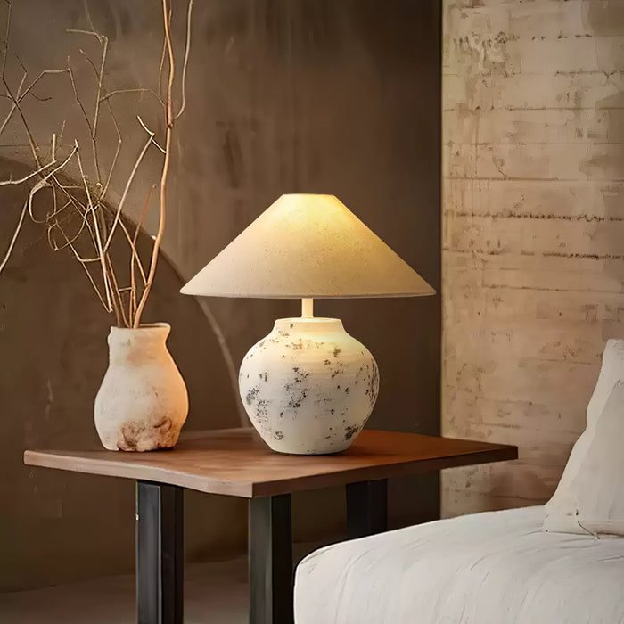 Distressed White Ceramic Table Lamp - Vakkerlight