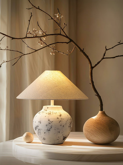 Distressed White Ceramic Table Lamp - Vakkerlight
