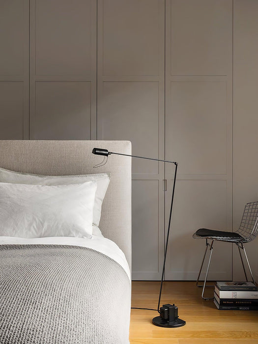 Dynamo Floor Lamp - DWHOME