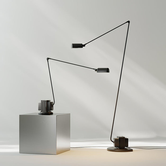 Dynamo Floor Lamp - DWHOME