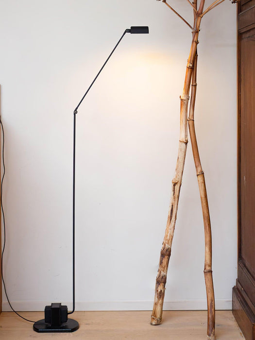Dynamo Floor Lamp - DWHOME