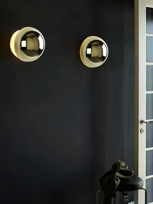 Aurum Sphere Wall Sconce - DWHOME