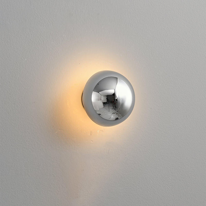 Aurum Sphere Wall Sconce - DWHOME