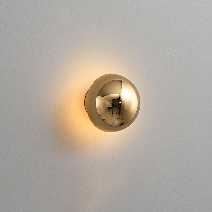 Aurum Sphere Wall Sconce - DWHOME