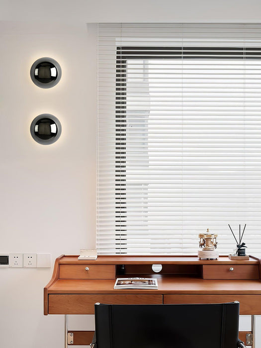 Aurum Sphere Wall Sconce - DWHOME