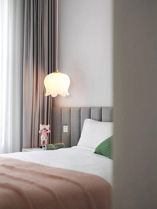 Elegant Floral Pendant Light-DWHOME