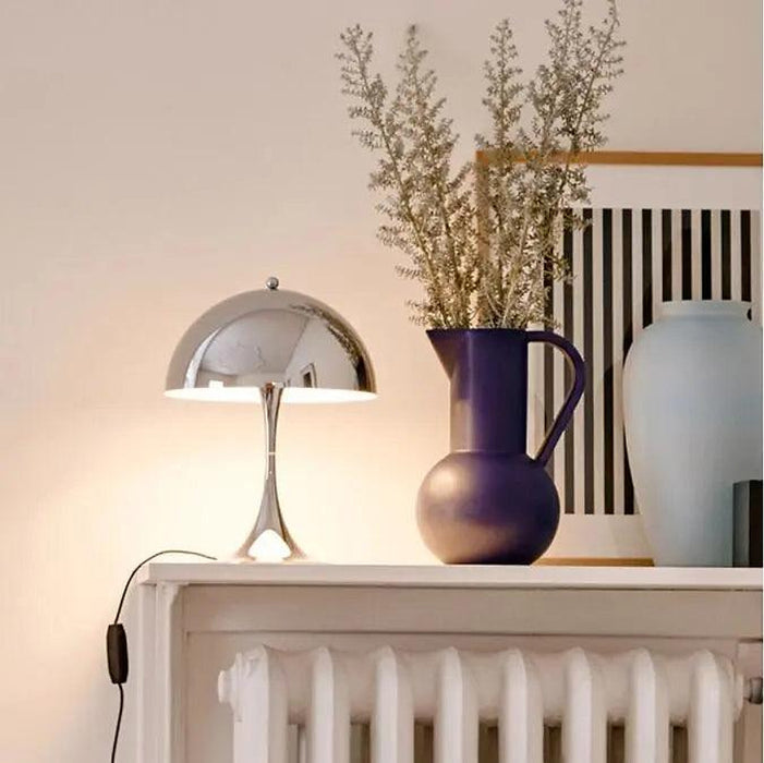 Elya Cast Iron Table Lamp-DWHOME