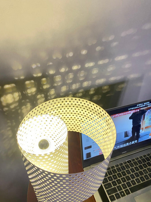 Embrey Table lamp - DWHOME