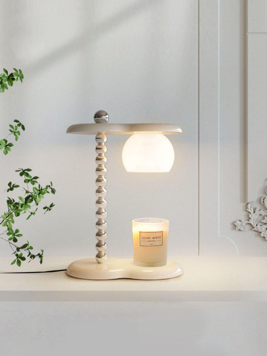 Everalda Metal Table Lamp-DWHOME