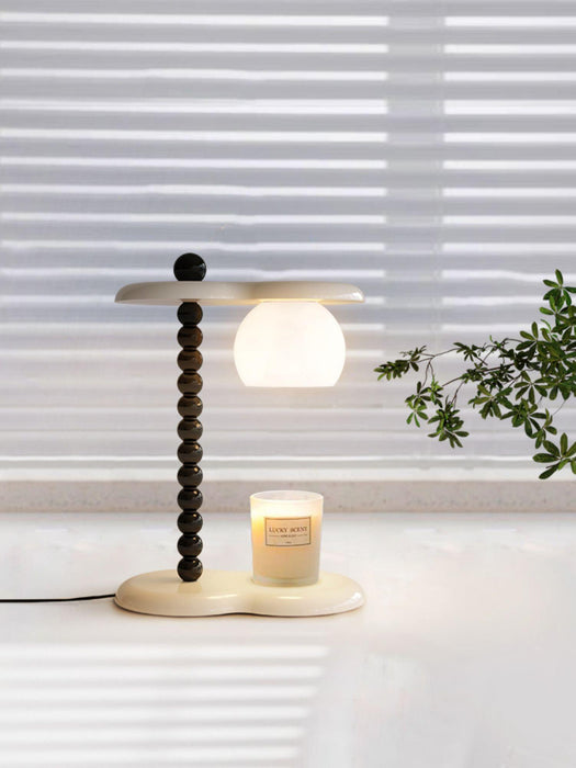 Everalda Metal Table Lamp-DWHOME