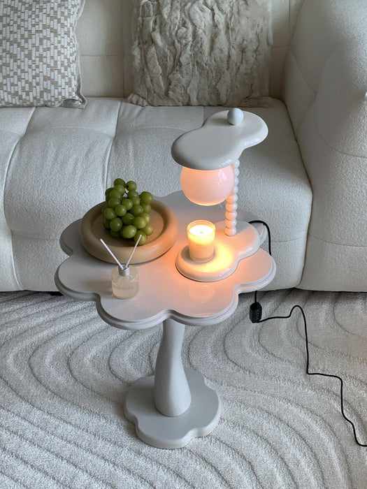 Everalda Metal Table Lamp-DWHOME