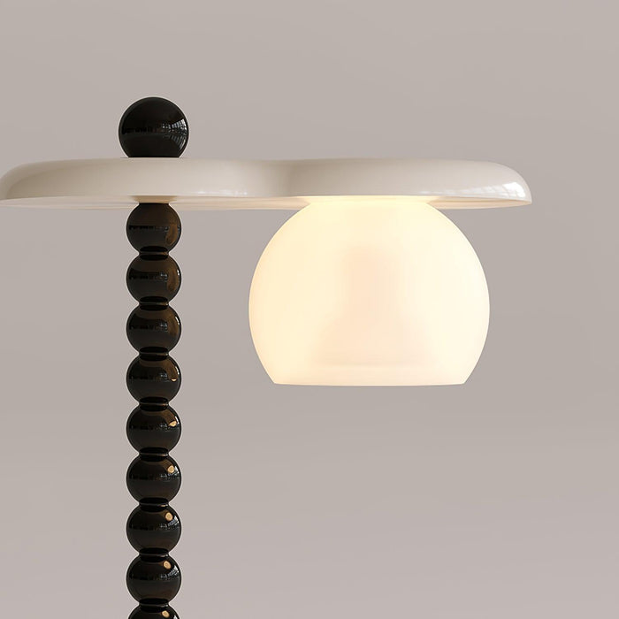 Everalda Metal Table Lamp-DWHOME