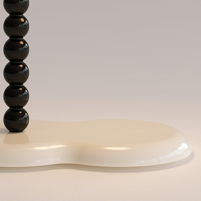 Everalda Metal Table Lamp-DWHOME