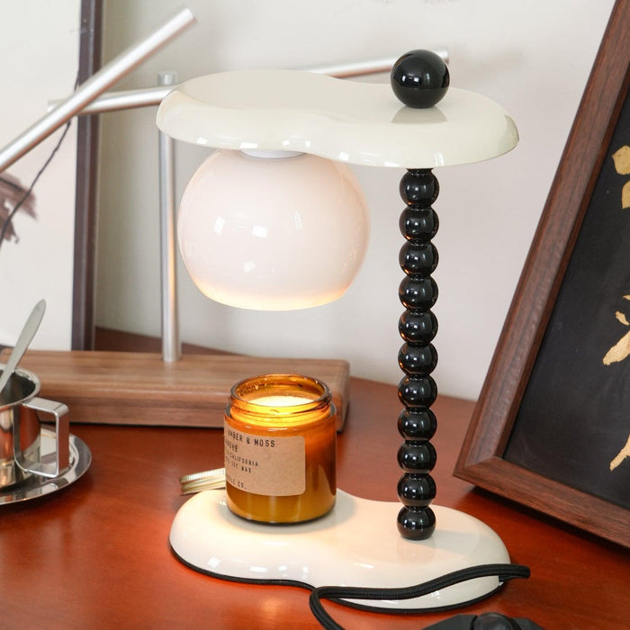Everalda Metal Table Lamp-DWHOME