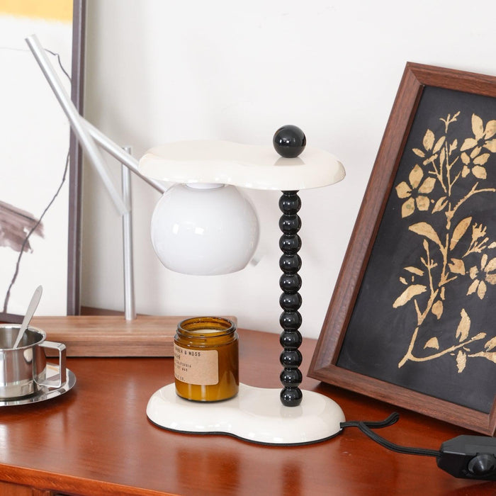 Everalda Metal Table Lamp-DWHOME