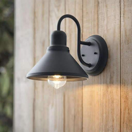 Fable Outdoor Wall Lamp-DWHOME
