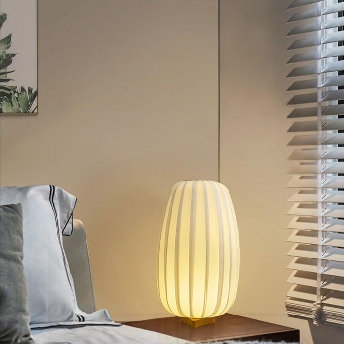 Fabric Minimalist Table Lamp-DWHOME
