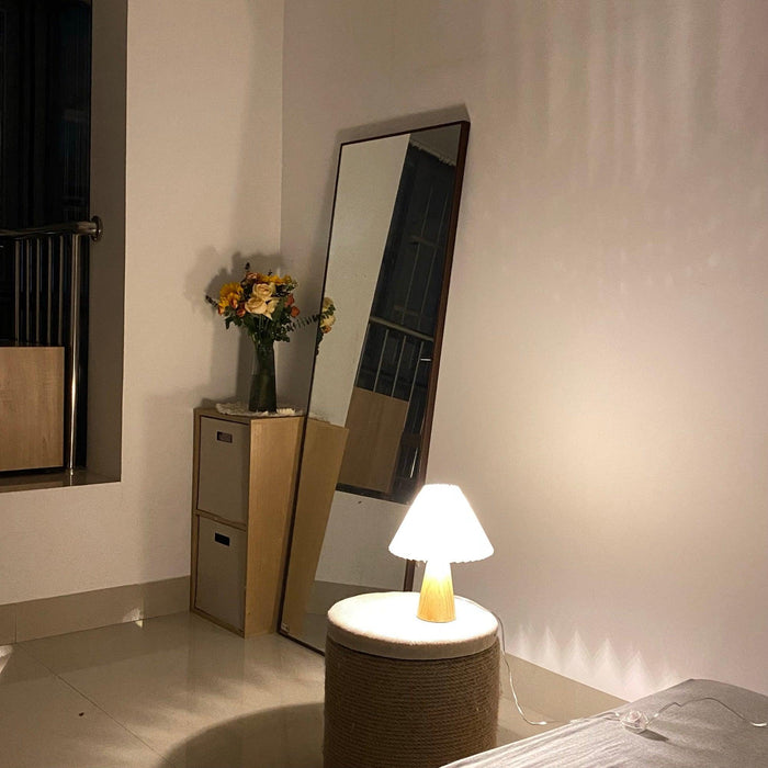 Facet Table Lamp - DWHOME