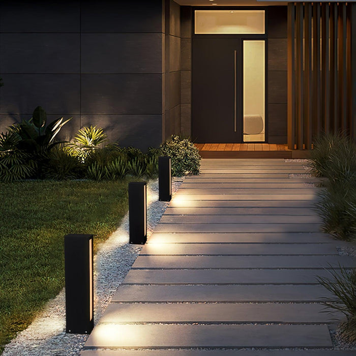 Faro Outdoor Post Lamp-DWHOME