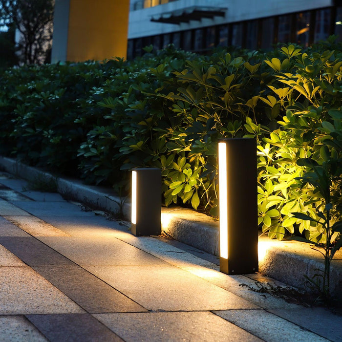 Faro Outdoor Post Lamp-DWHOME