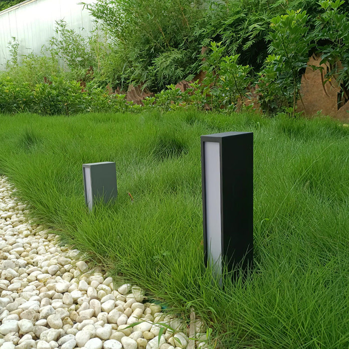 Faro Outdoor Post Lamp-DWHOME