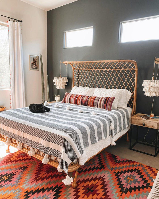 Fela Tassel Wall Lamp-DWHOME