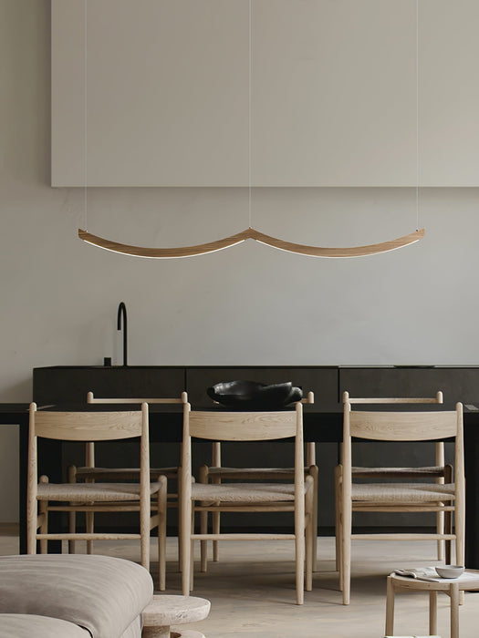 Felix Crescent Pendant Lamp - Vakkerlight