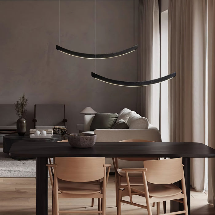 Felix Crescent Pendant Lamp - Vakkerlight
