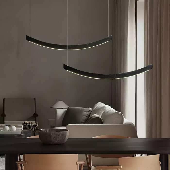 Felix Crescent Pendant Lamp - Vakkerlight