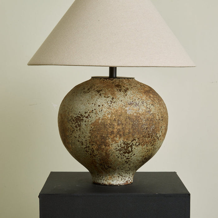 Ferrosia Table Lamp-DWHOME